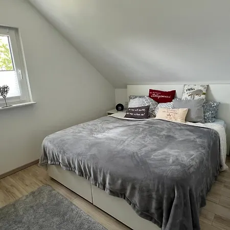 Lorbeerglueck Am Nuerburgring Ferienhaus